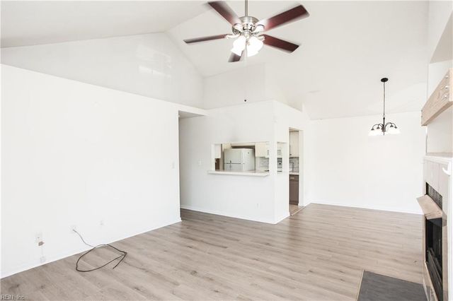 3832 New River Reach Apt B, Portsmouth, VA 23703