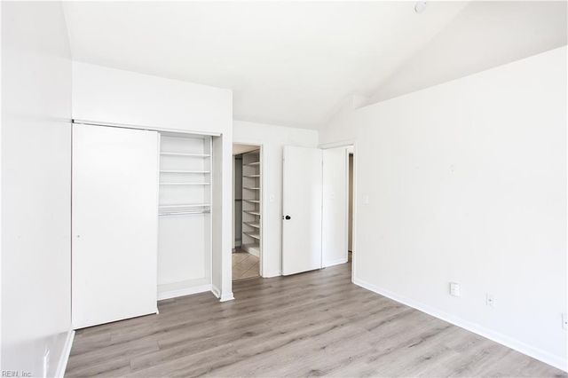 3832 New River Reach Apt B, Portsmouth, VA 23703