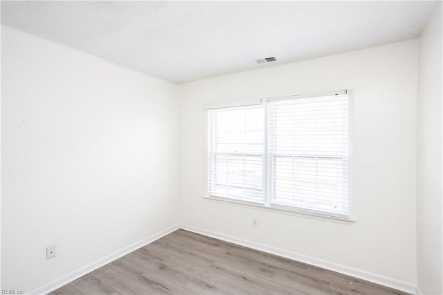 3832 New River Reach Apt B, Portsmouth, VA 23703