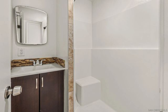 325 S Sierra Ave 39, Solana Beach, CA 92075