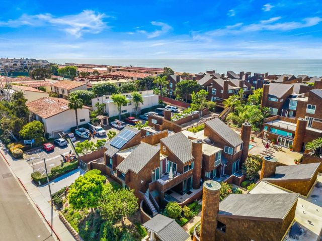 325 S Sierra Ave 39, Solana Beach, CA 92075
