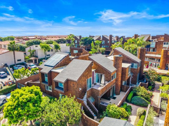 325 S Sierra Ave 39, Solana Beach, CA 92075