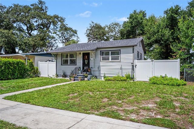 4811 12TH AVENUE S, St Petersburg, FL 33711