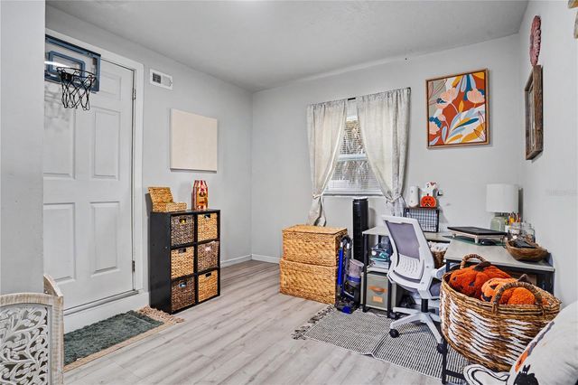 4811 12TH AVENUE S, St Petersburg, FL 33711