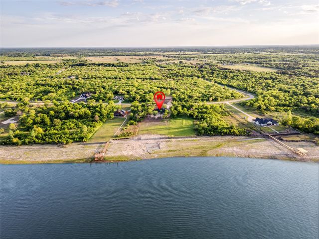 9313 W Shoreline Drive, Kemp, TX 75143