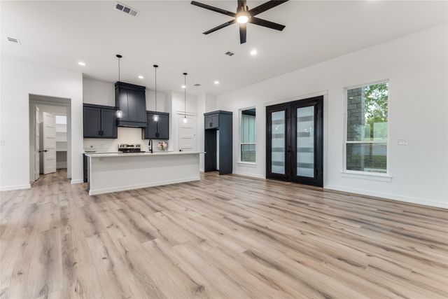 9313 W Shoreline Drive, Kemp, TX 75143
