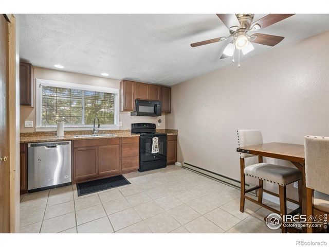 132 W 47th Place A-1, Loveland, CO 80538