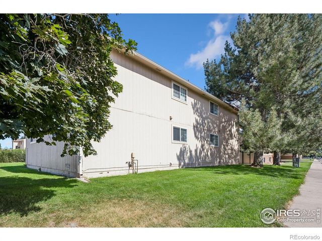 132 W 47th Place A-1, Loveland, CO 80538