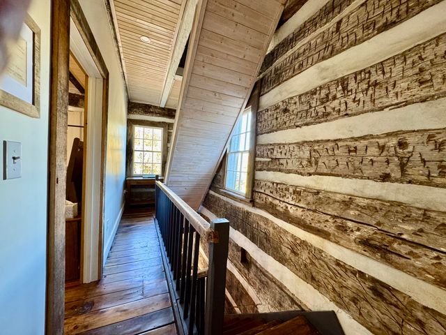 200-204 E Walnut Street, Danville, KY 40422