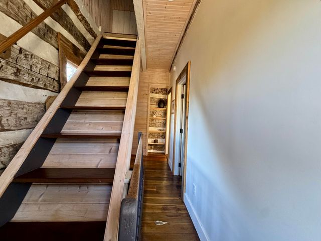 200-204 E Walnut Street, Danville, KY 40422