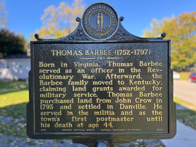 200-204 E Walnut Street, Danville, KY 40422