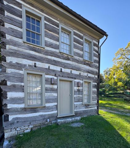 200-204 E Walnut Street, Danville, KY 40422