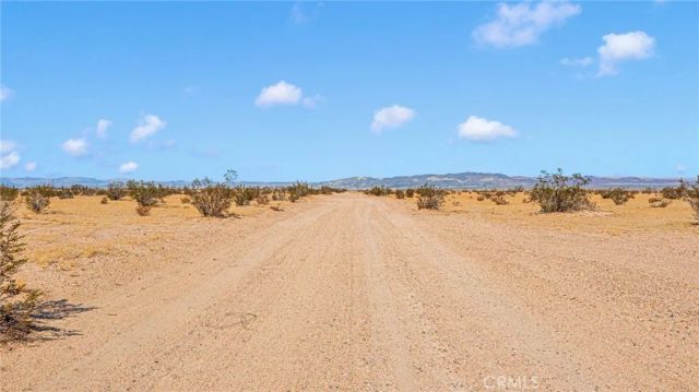 0 Barrett, Yermo, CA 92398