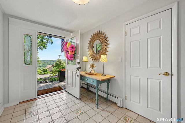 52 Seth Low Mountain Road, Ridgefield, CT 06877