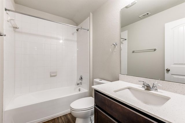 348 Shiner LN, Georgetown, TX 78626