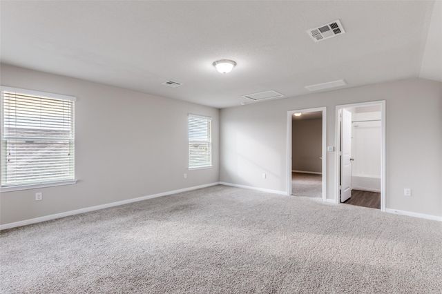 348 Shiner LN, Georgetown, TX 78626