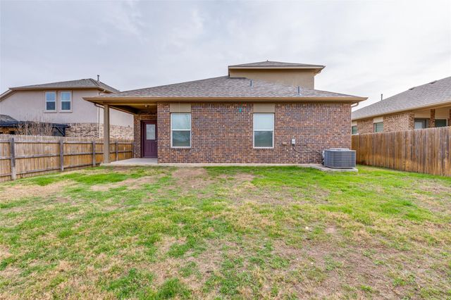 348 Shiner LN, Georgetown, TX 78626