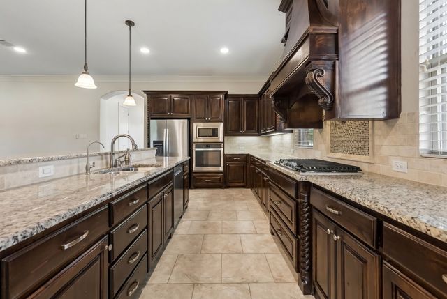 6059 The Resort Boulevard, Fort Worth, TX 76179