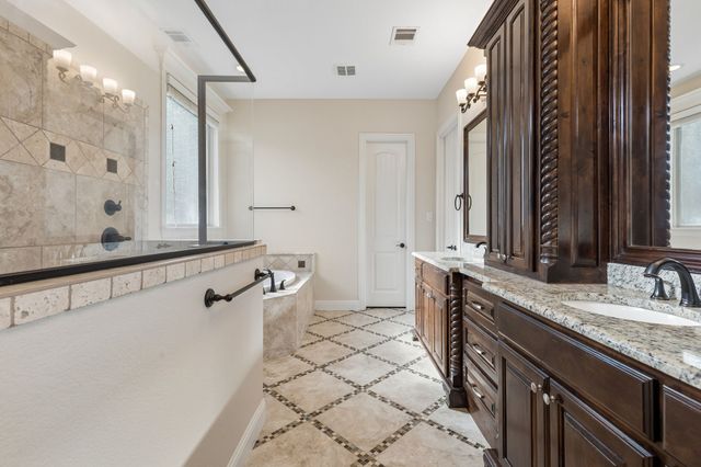 6059 The Resort Boulevard, Fort Worth, TX 76179