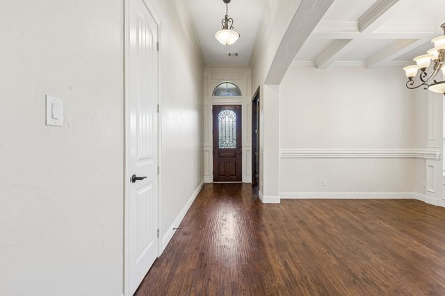 6059 The Resort Boulevard, Fort Worth, TX 76179