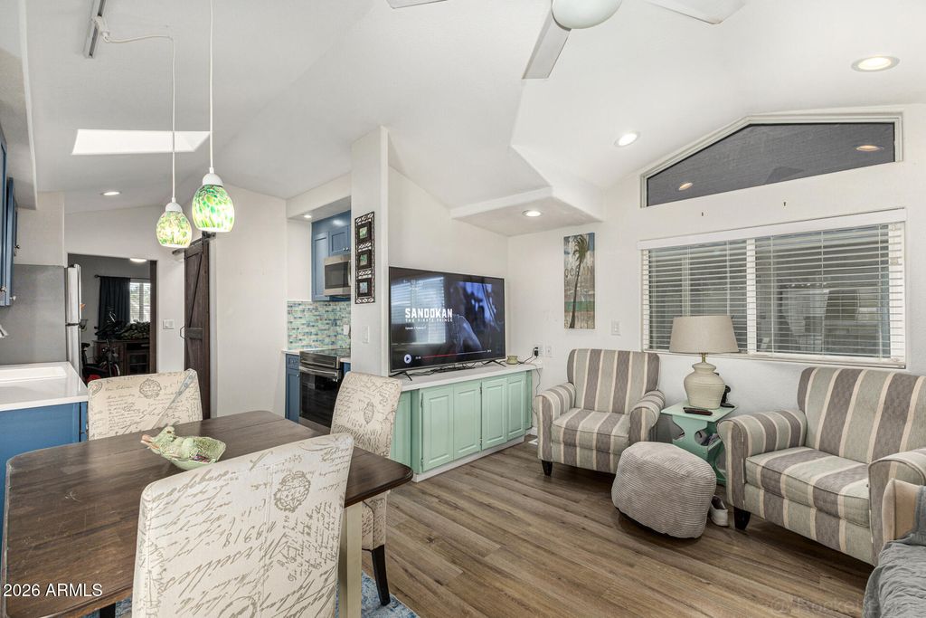 10950 W Union Hills Drive 2415, Sun City, AZ 85373 — photo 4