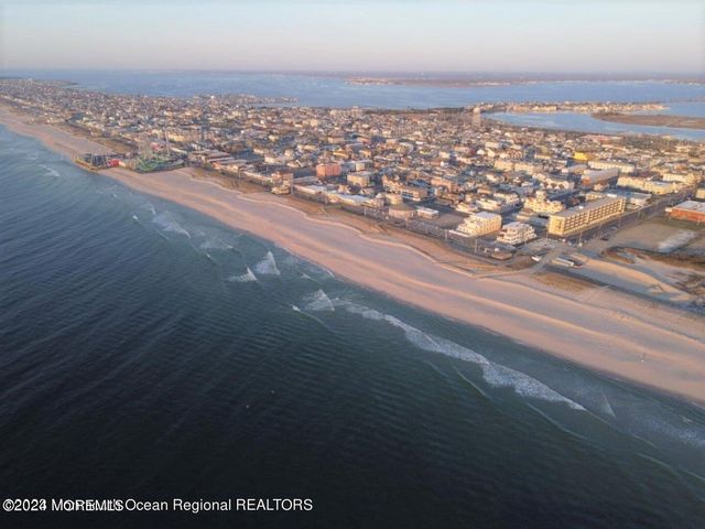 121 Sumner Avenue, Seaside Heights, NJ 08751