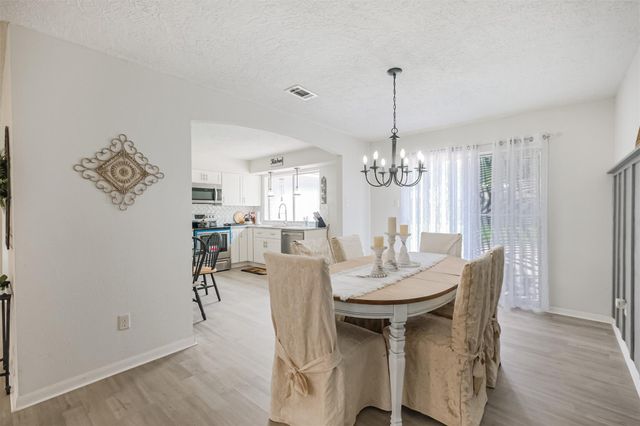 2705 Parrott Avenue, Rosenberg, TX 77471