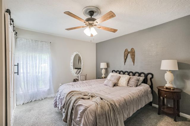 2705 Parrott Avenue, Rosenberg, TX 77471