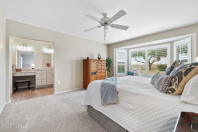 814 E Desert Glen Drive, Oro Valley, AZ 85755