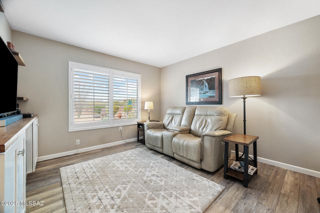 814 E Desert Glen Drive, Oro Valley, AZ 85755