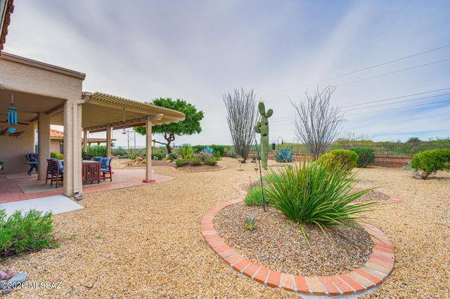 814 E Desert Glen Drive, Oro Valley, AZ 85755