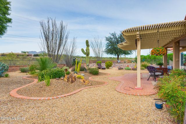814 E Desert Glen Drive, Oro Valley, AZ 85755