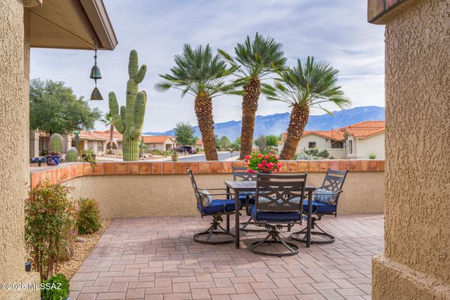 814 E Desert Glen Drive, Oro Valley, AZ 85755