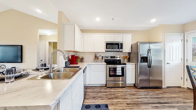 29006 E 80th Place S, Broken Arrow, OK 74014