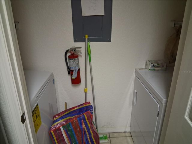 2763 LIGHTHOUSE COVE ROAD 6-204, Orange City, FL 32763