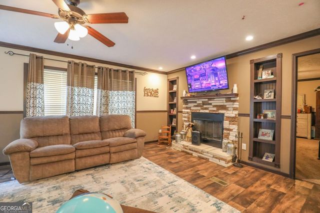 143 Mccullar Weaver Road, Milledgeville, GA 31061