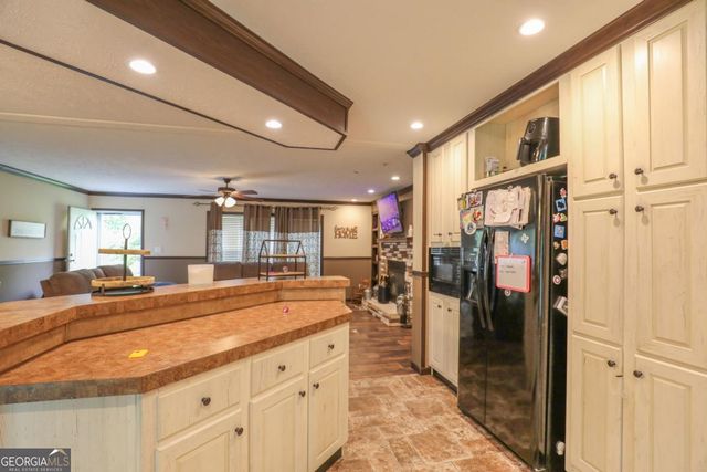 143 Mccullar Weaver Road, Milledgeville, GA 31061