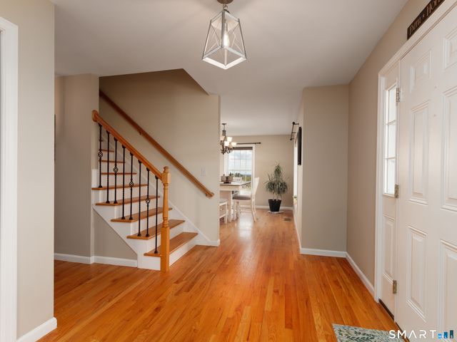 27 Maggie Court, Plymouth, CT 06786