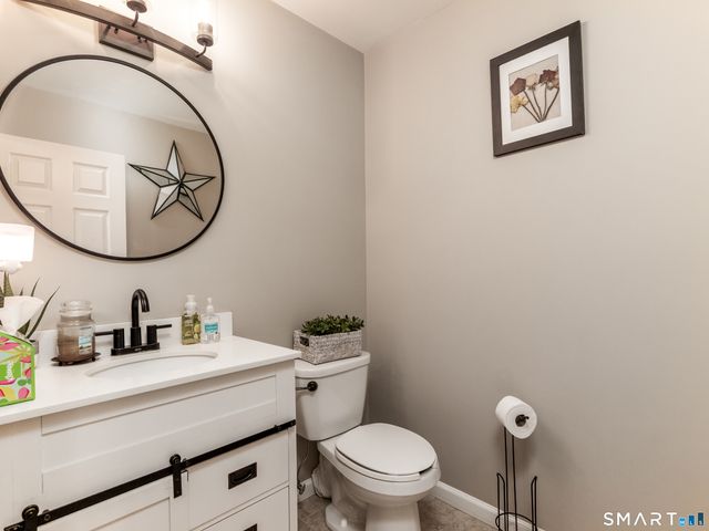 27 Maggie Court, Plymouth, CT 06786