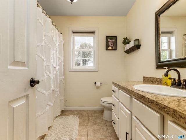 27 Maggie Court, Plymouth, CT 06786