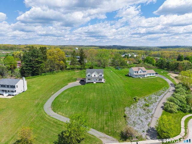 27 Maggie Court, Plymouth, CT 06786