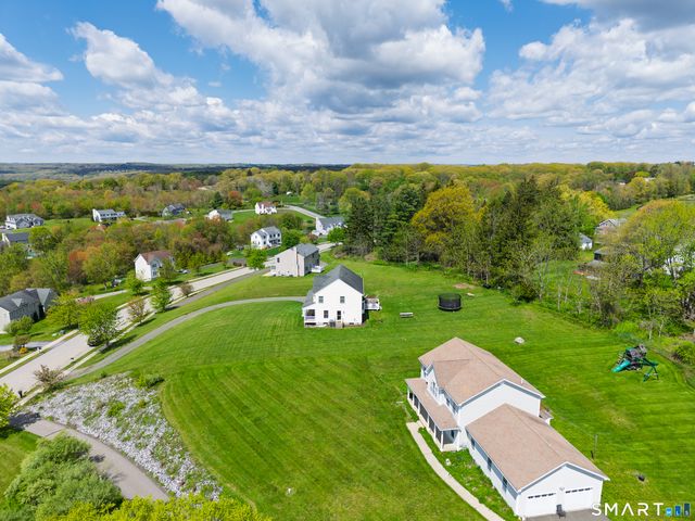 27 Maggie Court, Plymouth, CT 06786
