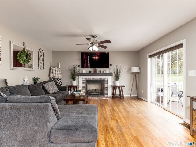 27 Maggie Court, Plymouth, CT 06786
