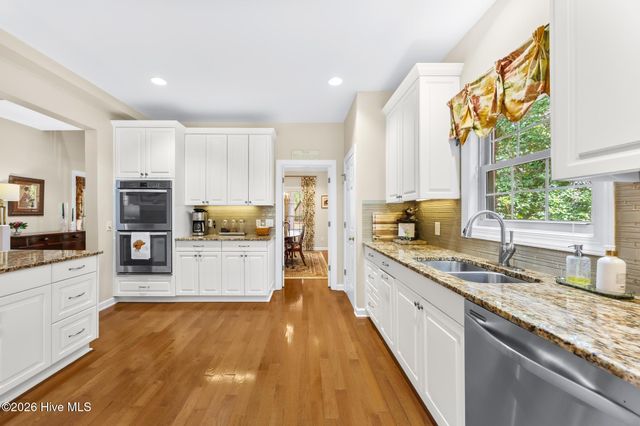 370 Sugar Pine Drive, Pinehurst, NC 28374