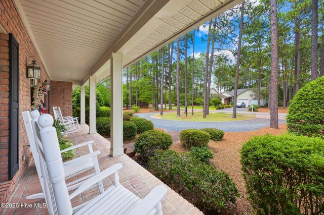 370 Sugar Pine Drive, Pinehurst, NC 28374