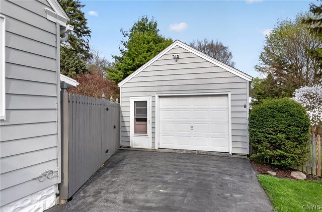 103 South Terry Road, Geddes, NY 13219