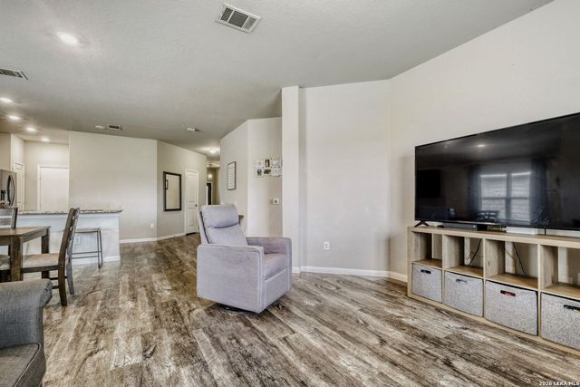 803 Blue Landing, San Antonio, TX 78221