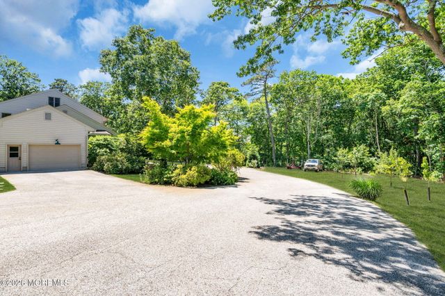 3 Stoneham Drive, Brick, NJ 08724