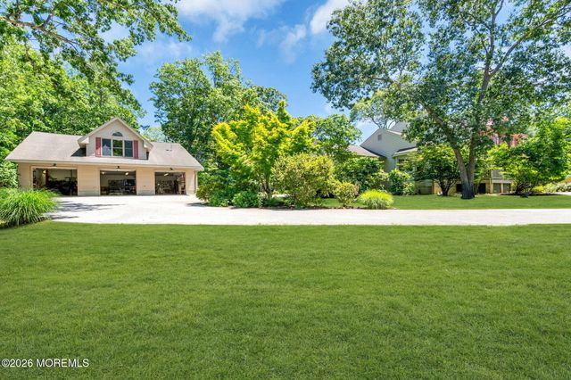 3 Stoneham Drive, Brick, NJ 08724