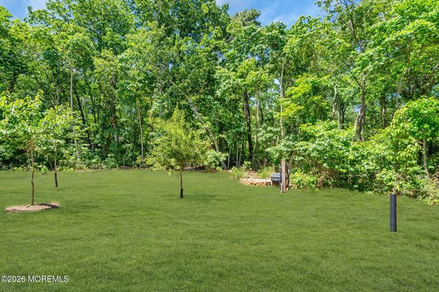3 Stoneham Drive, Brick, NJ 08724
